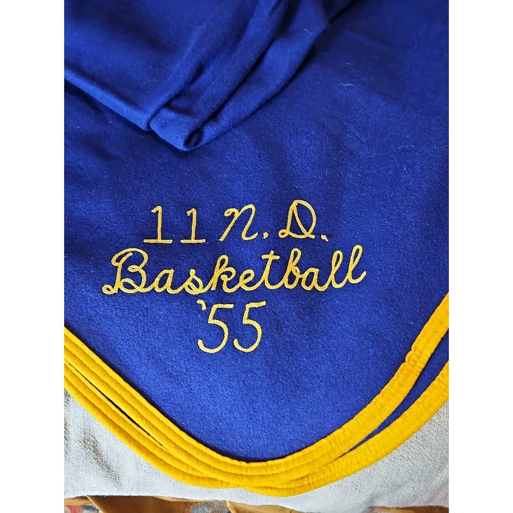 Vintage Butwin 1950s Notre Dame Varsity Letterman Football Blanket #11 Fannon